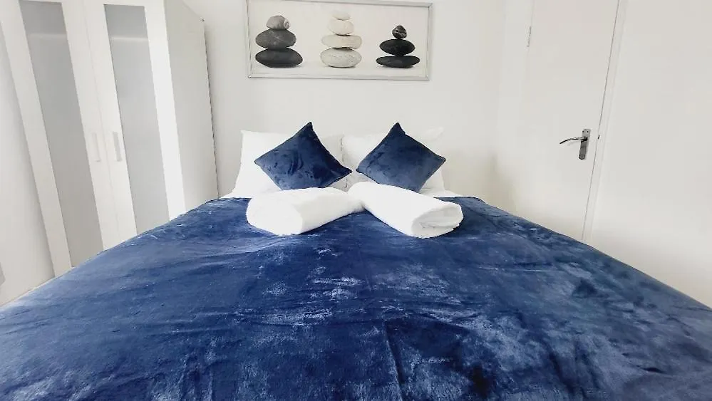 The Aryton Gould House - 2 To 3 Bed Apartment Londres